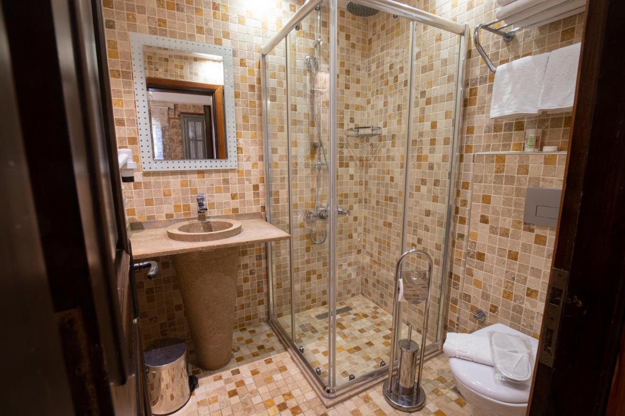 Отель White Garden Hotel-adult Only 3*