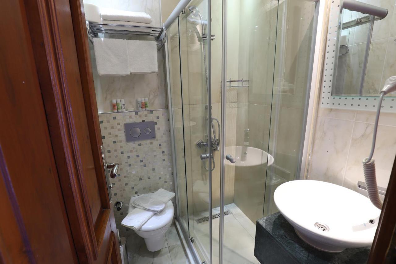 מלון White Garden Hotel-adult Only אנטליה