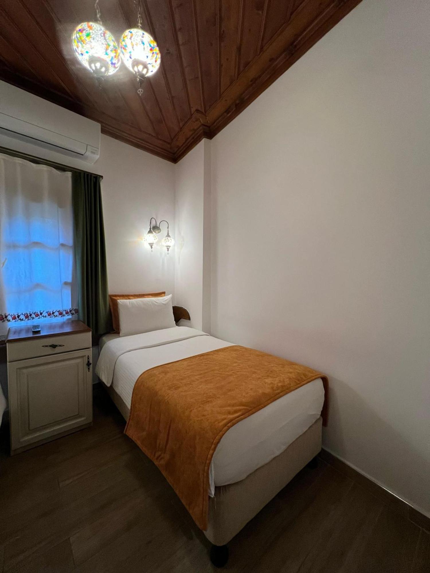 מלון White Garden Hotel-adult Only
