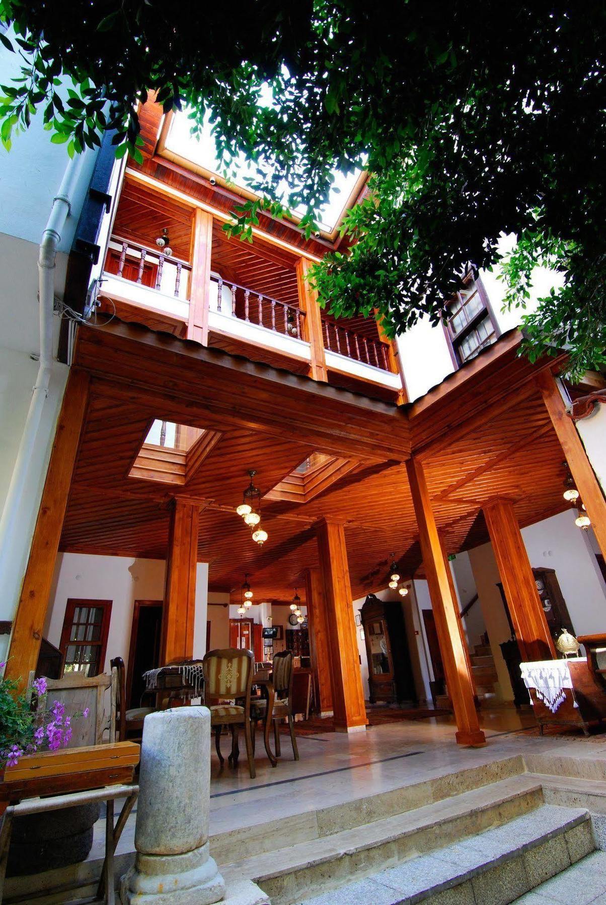 White Garden Hotel-adult Only מלון 3*